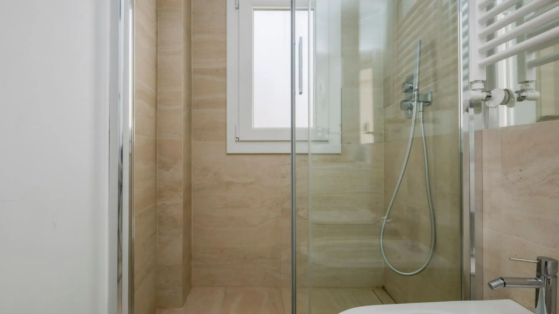 Monti Zen Penthouse-Zeno57 Apartment Rome