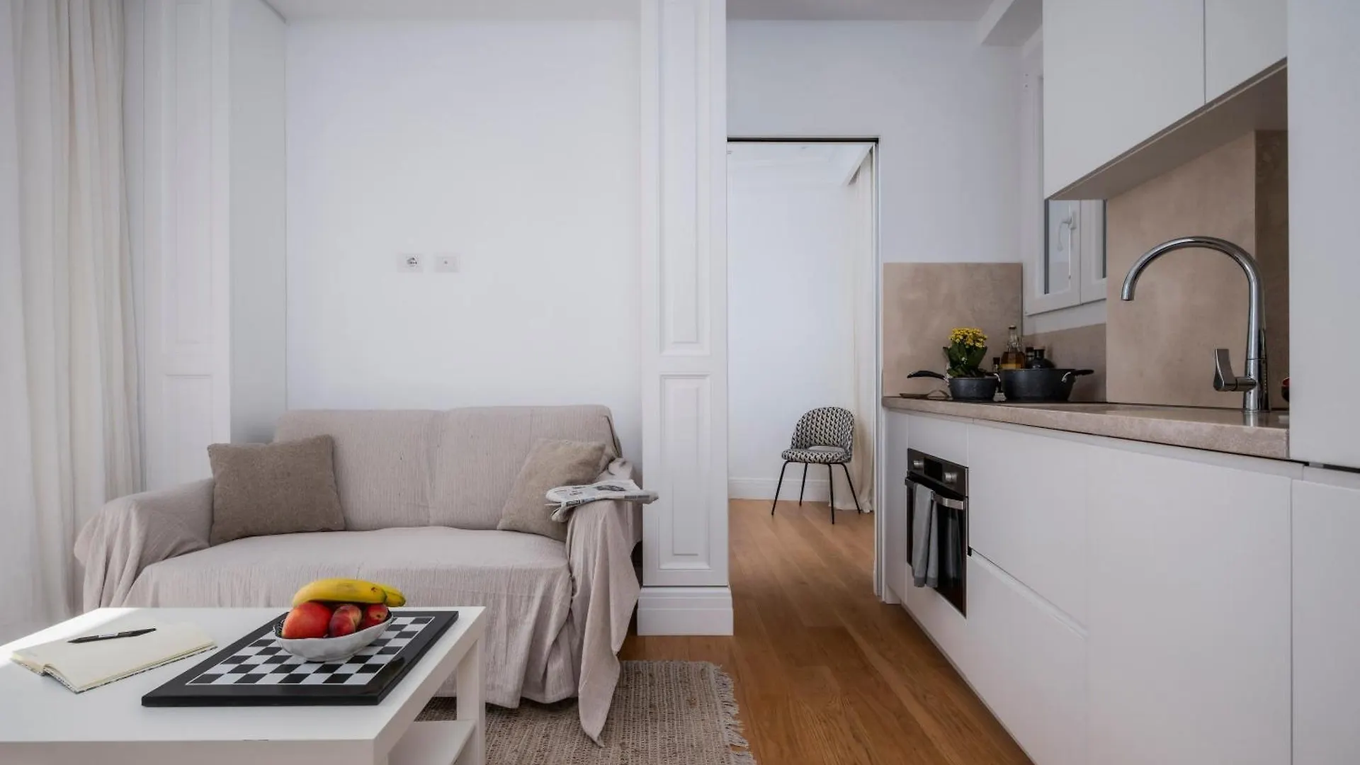 Monti Zen Penthouse-Zeno57 Apartment Rome Italy